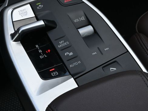 Certified 2024 BMW X1 xDrive28i w/ Premium Package image 23