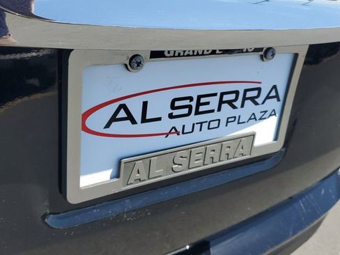Certified 2024 GMC Terrain SLE w/ Driver Convenience Package FWD image 6