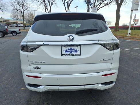 Used 2023 Buick Enclave Avenir w/ Avenir Technology Package AWD/4WD image 6