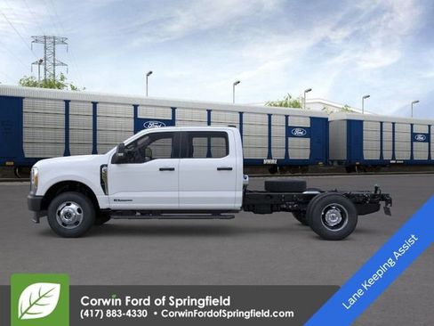 New 2026 Ford F350 XL image 3