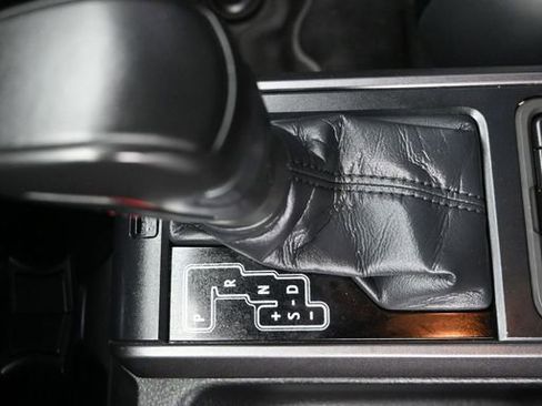 Used 2021 Toyota Tacoma TRD Pro AWD/4WD image 18