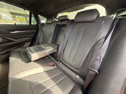 Used 2019 BMW X6 M w/ Executive Package AWD/4WD image 39