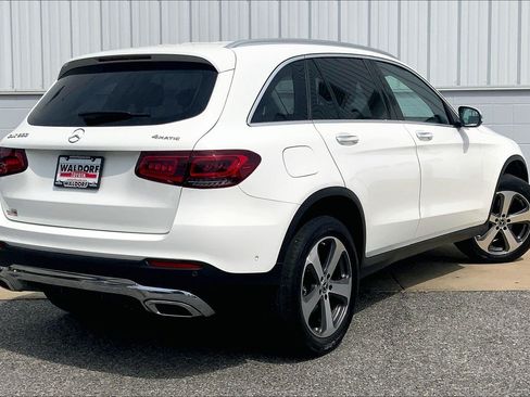 Used 2022 Mercedes-Benz GLC 300 4MATIC w/ Premium Package Lite image 17