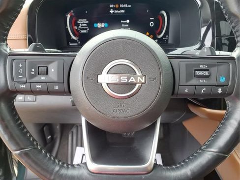 Used 2023 Nissan Pathfinder Platinum w/ Cargo Package AWD/4WD image 13