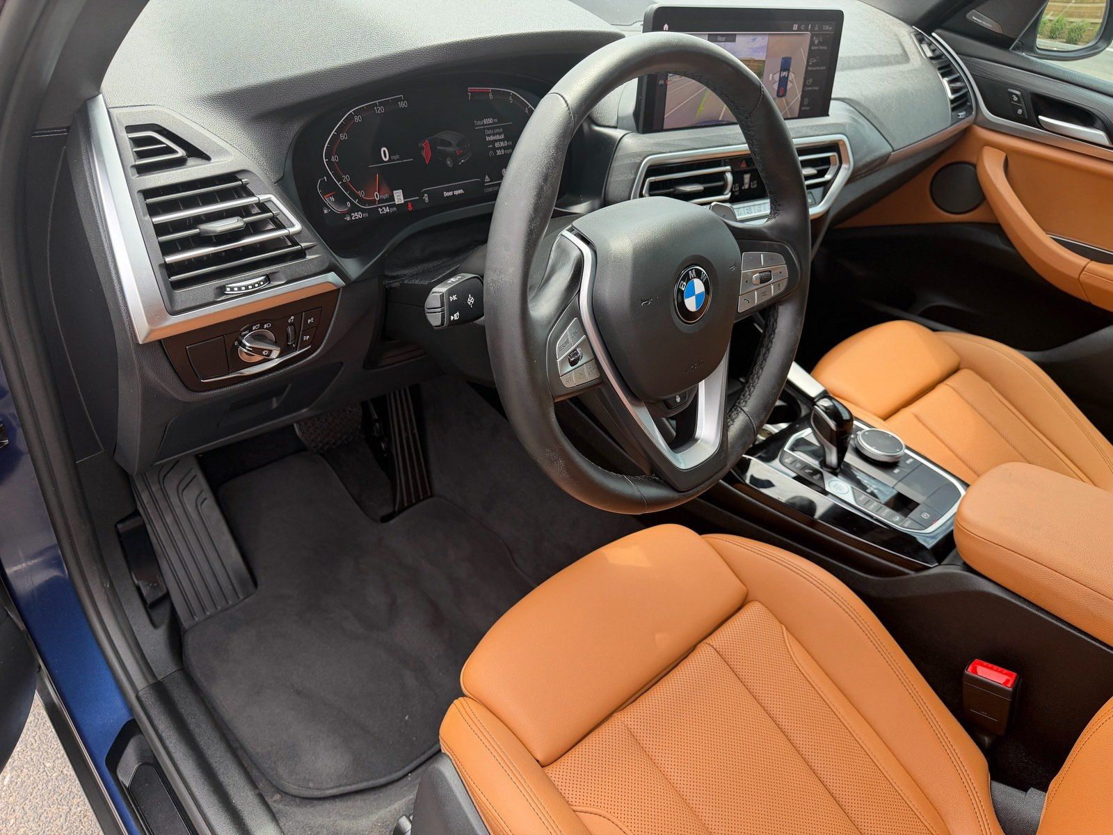 Used 2024 BMW X3 xDrive30i w/ Premium Package w/ZPA AWD/4WD image 14