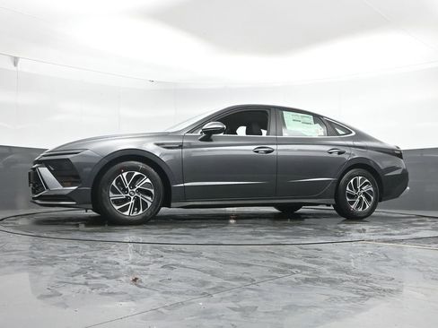 New 2026 Hyundai Sonata Blue FWD image 45