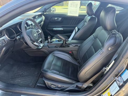 Used 2017 Ford Mustang GT Premium w/ GT Performance Package image 10