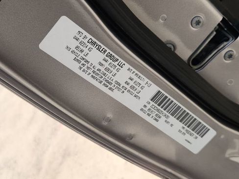 Used 2014 Dodge Charger SE RWD image 30