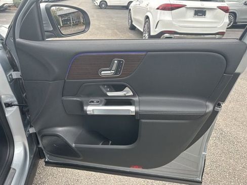 New 2026 Mercedes-Benz GLB 250 image 35