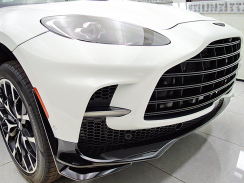 Used 2023 Aston Martin DBX 707 AWD/4WD image 15