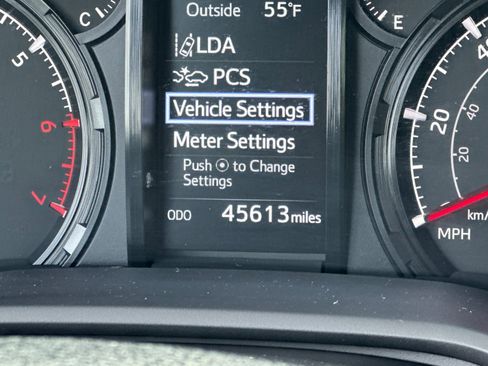 Used 2020 Toyota 4Runner SR5 image 28