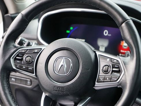 Used 2022 Acura MDX SH-AWD w/ Advance Package image 16