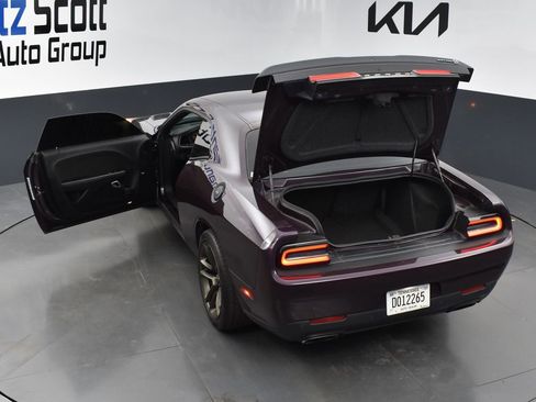 Used 2022 Dodge Challenger R/T Scat Pack w/ Dynamics Package RWD image 31