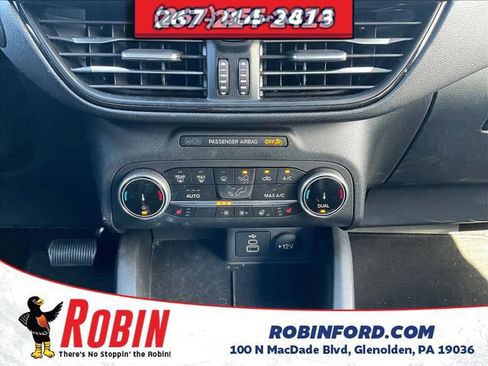 Used 2025 Ford Escape ST-Line Select AWD/4WD image 17