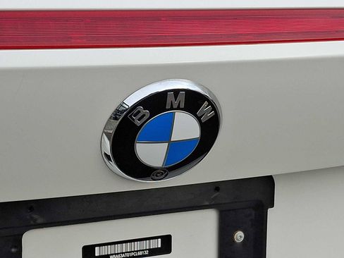 Used 2023 BMW 440i xDrive Convertible w/ Premium Package image 26