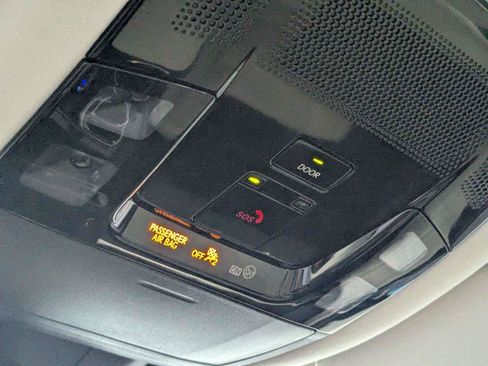 Used 2024 Lexus RX 350 FWD w/ Technology Package image 27