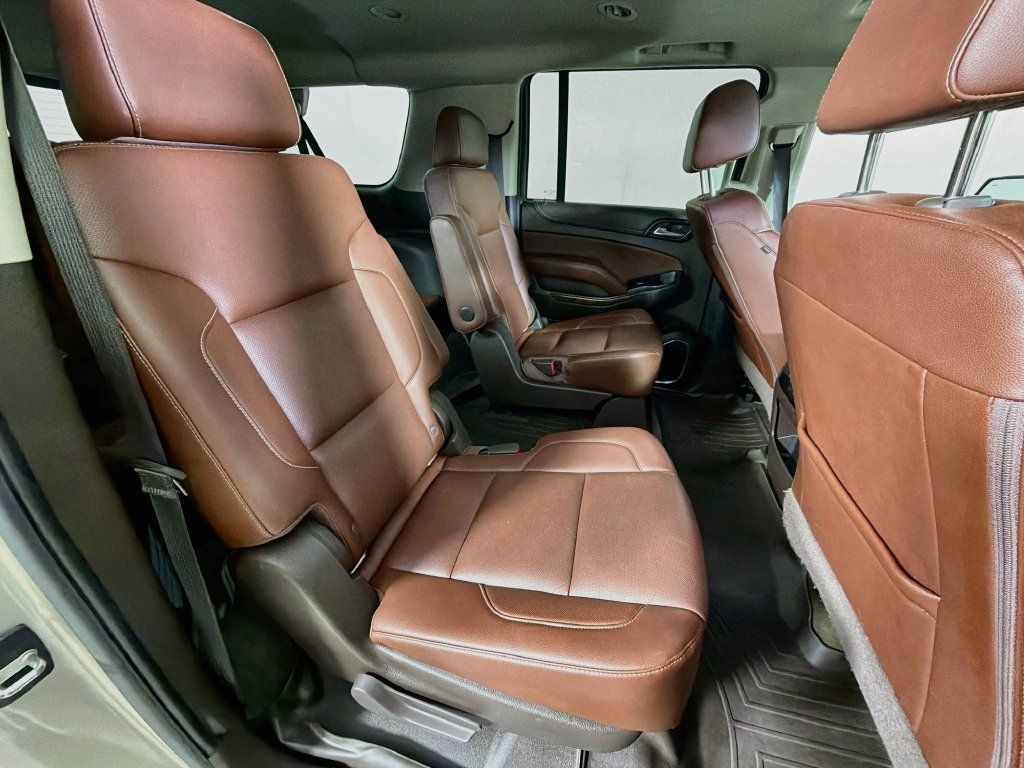 Used 2017 Chevrolet Suburban Premier AWD/4WD image 27