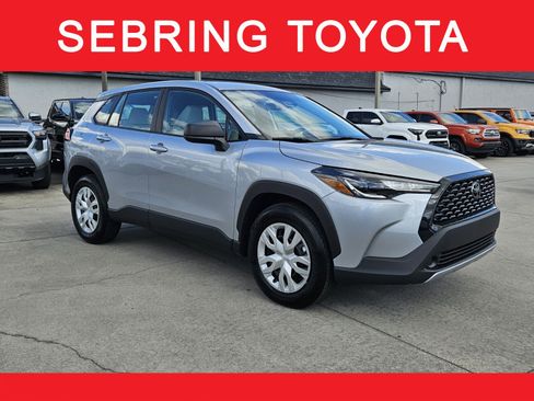 Certified 2025 Toyota Corolla Cross L image 1