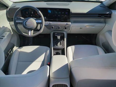 New 2026 Hyundai Kona SE image 16