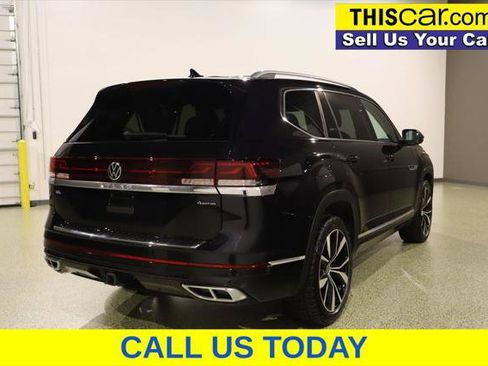 Used 2024 Volkswagen Atlas SEL Premium R-Line AWD/4WD image 10