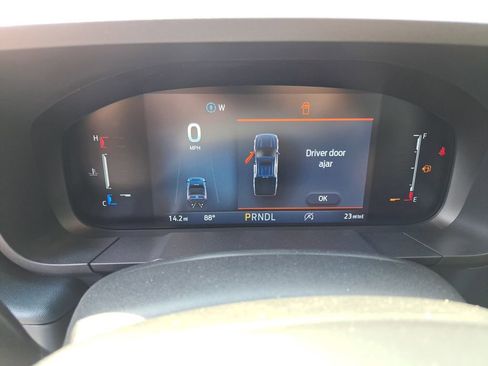 New 2025 Ford Maverick XLT w/ XLT Luxury Package image 11