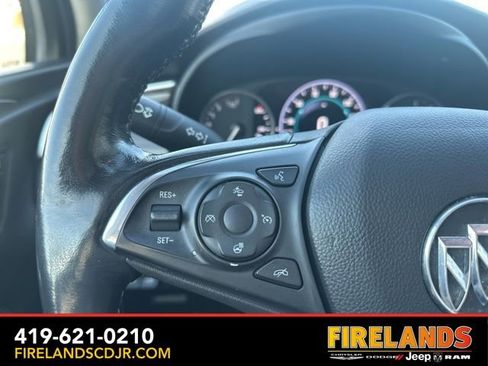 Used 2019 Buick Envision Premium w/ Driver Confidence Package image 26