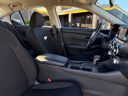 Used 2024 Nissan Sentra S FWD image 22