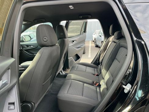 Used 2025 Chevrolet Equinox LT image 25