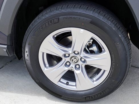 Certified 2024 Toyota RAV4 XLE w/ Convenience Package AWD/4WD image 13