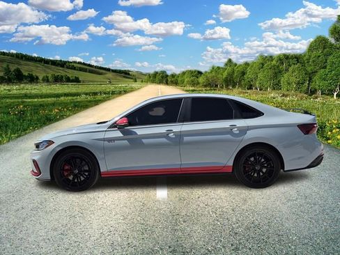 Used 2025 Volkswagen Jetta GLI Autobahn FWD image 3