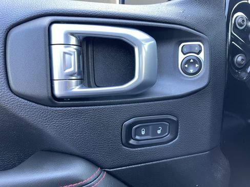 New 2026 Jeep Wrangler Unlimited Rubicon image 15