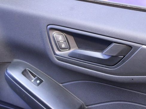 Used 2023 Ford Escape Active image 9