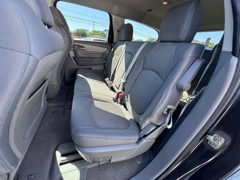 Used 2016 Chevrolet Traverse LS AWD/4WD image 11