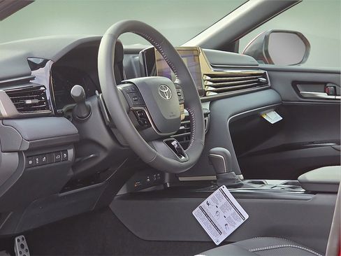 New 2026 Toyota Camry SE image 21