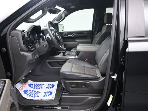 Used 2023 Chevrolet Silverado 1500 ZR2 w/ Technology Package image 14