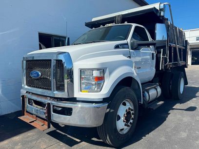 Used 2023 Ford F750 2WD Regular Cab Super Duty