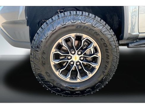 Used 2019 Chevrolet Colorado ZR2 AWD/4WD image 34