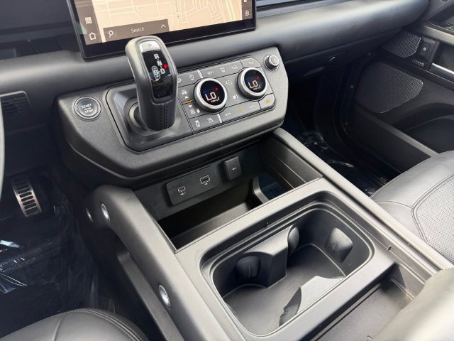 Used 2023 Land Rover Defender 110 Carpathian Edition AWD/4WD image 25