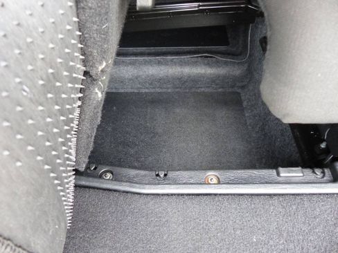 Used 2019 Dodge Grand Caravan SE w/ UConnect Hands-Free Group FWD image 35