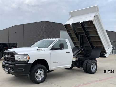 Used 2019 RAM 3500 Tradesman RWD image 5