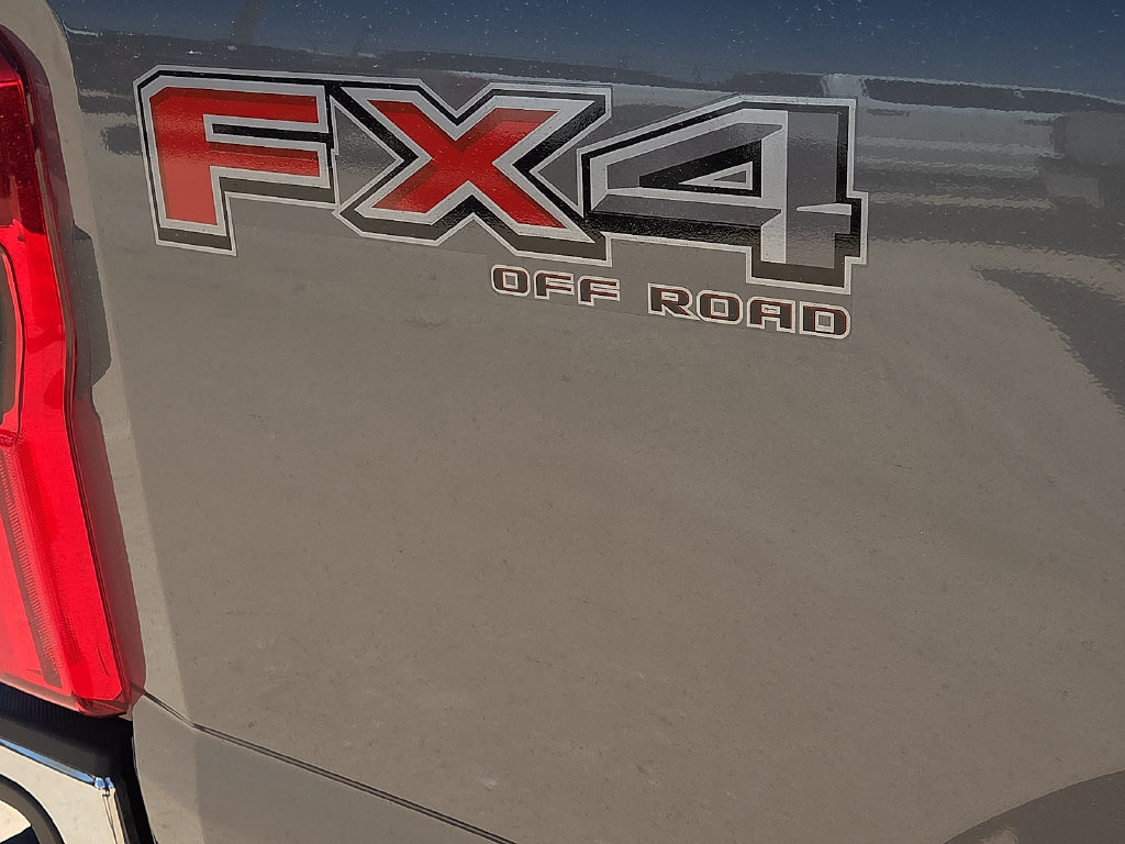 New 2026 Ford F250 Lariat w/ Chrome Package AWD/4WD image 15