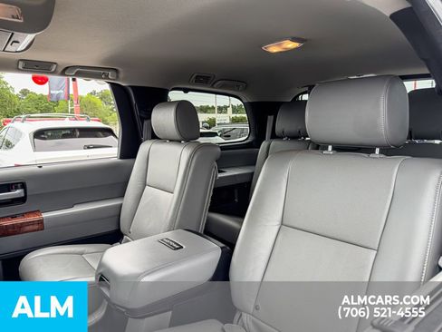 Used 2021 Toyota Sequoia Platinum RWD image 11