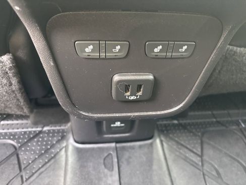 Certified 2019 Chevrolet Equinox Premier image 21