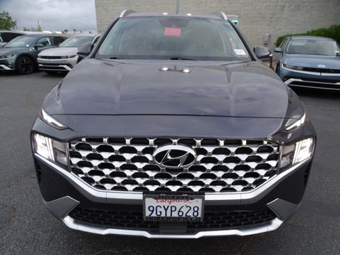 Used 2023 Hyundai Santa Fe SEL Convenience image 2