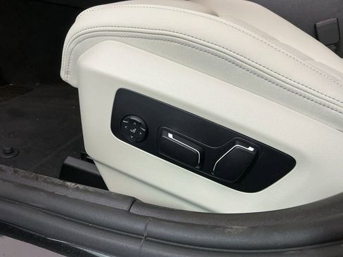 New 2026 BMW 530i w/ M Sport Package RWD image 20