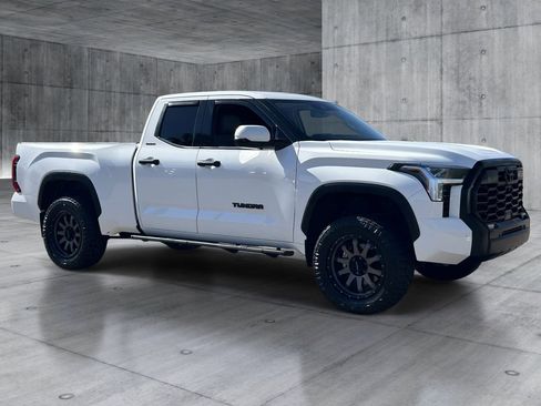 Used 2022 Toyota Tundra Limited w/ TRD Off-Road Package AWD/4WD image 7