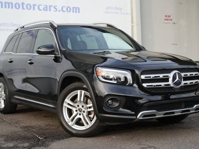 Used 2021 Mercedes-Benz GLB 250 w/ Premium Package