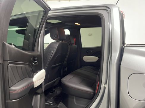 Used 2024 GMC Canyon AT4X AWD/4WD image 16