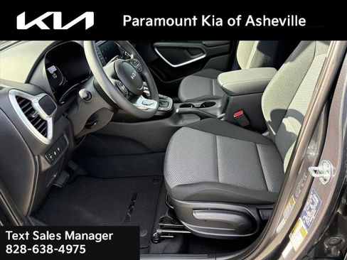 New 2025 Kia Soul LX image 15