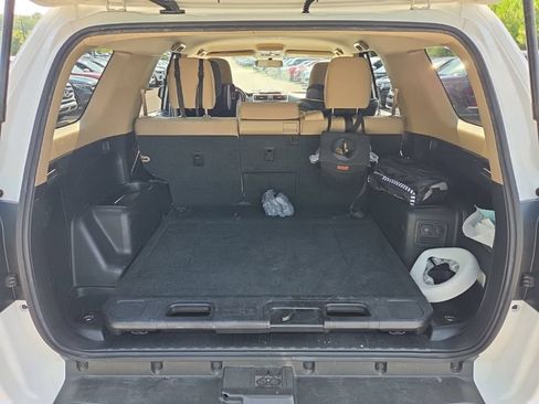 Used 2015 Toyota 4Runner SR5 RWD image 9